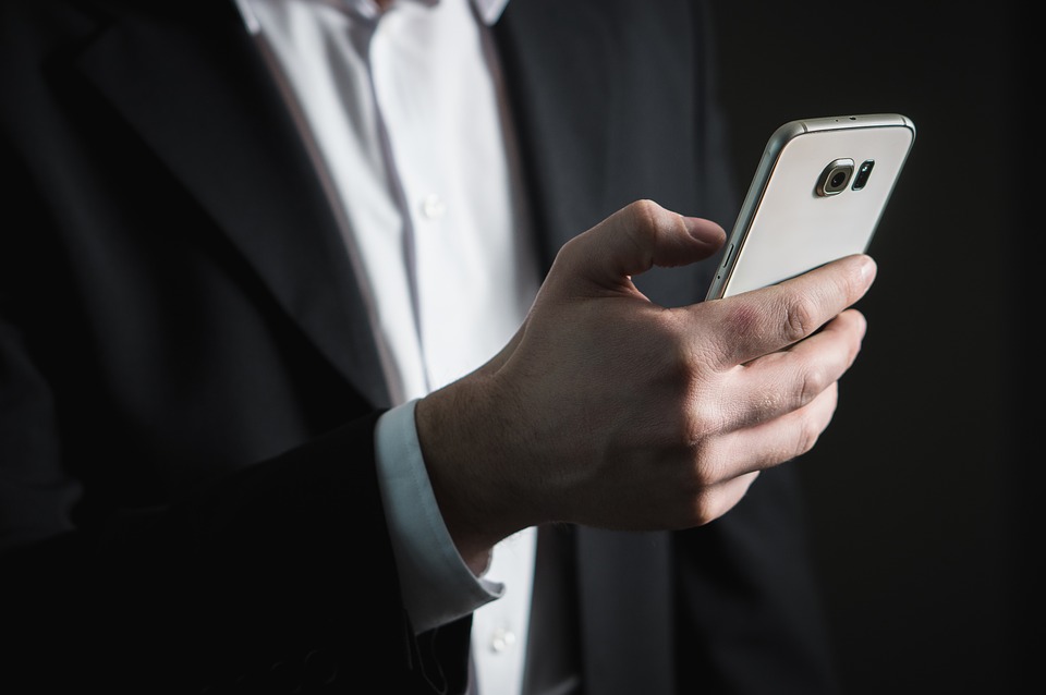 mobile-b2b-1.jpg